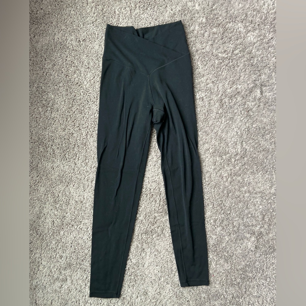 Offline by Aerie Real Me 7/8 Hi-Rise Crossover Legging - Picture 2 of 4